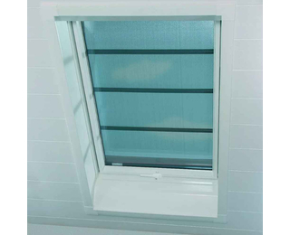 Store pare soleil électrique filaire ROTO - Fenêtre DESIGNO 2