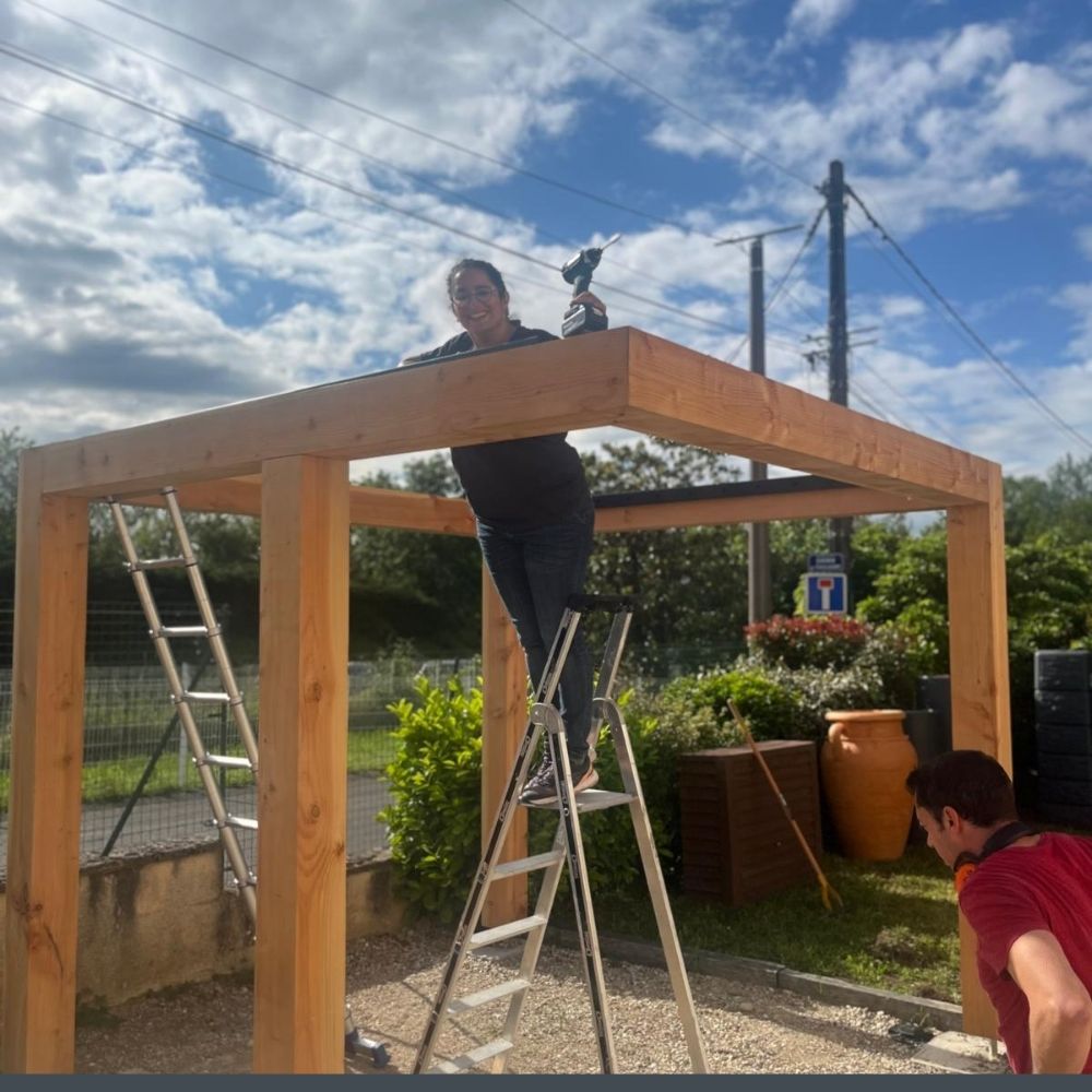 Montage Du Kit Lames Sur Notre Structure De Pergola montage-du-kit-lames-sur-notre-structure-de-pergola