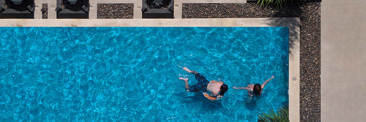 Traitement de l'eau d'une piscine par UV